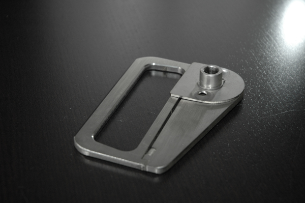 Klappgriff für versenkten Einbau