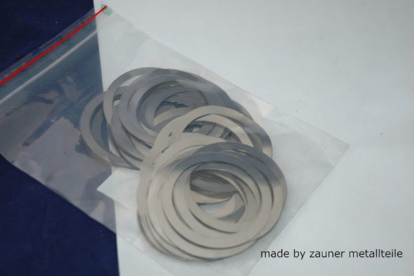 Beilagscheiben aus Federstahl